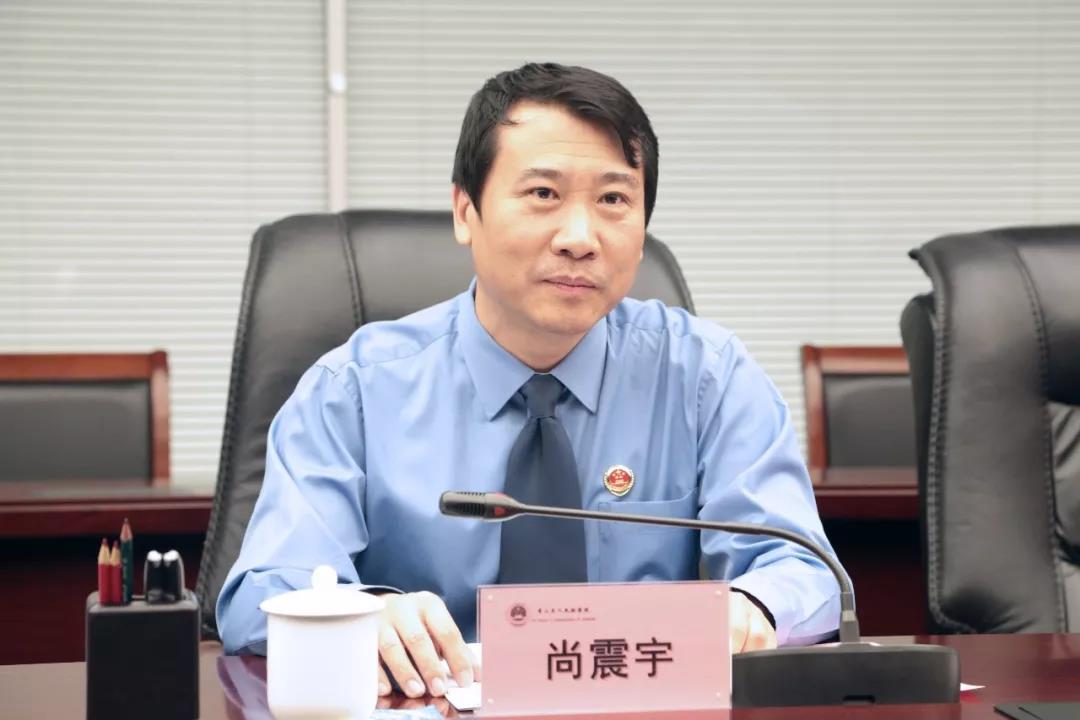 青山区委常委,政法委书记李海亮一行莅临青山区检察院调研指导工作